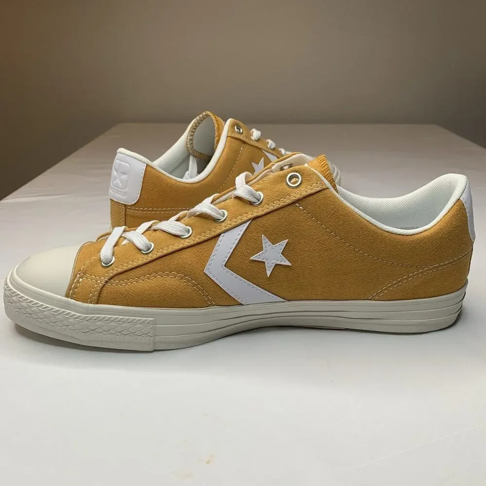 Converse men star